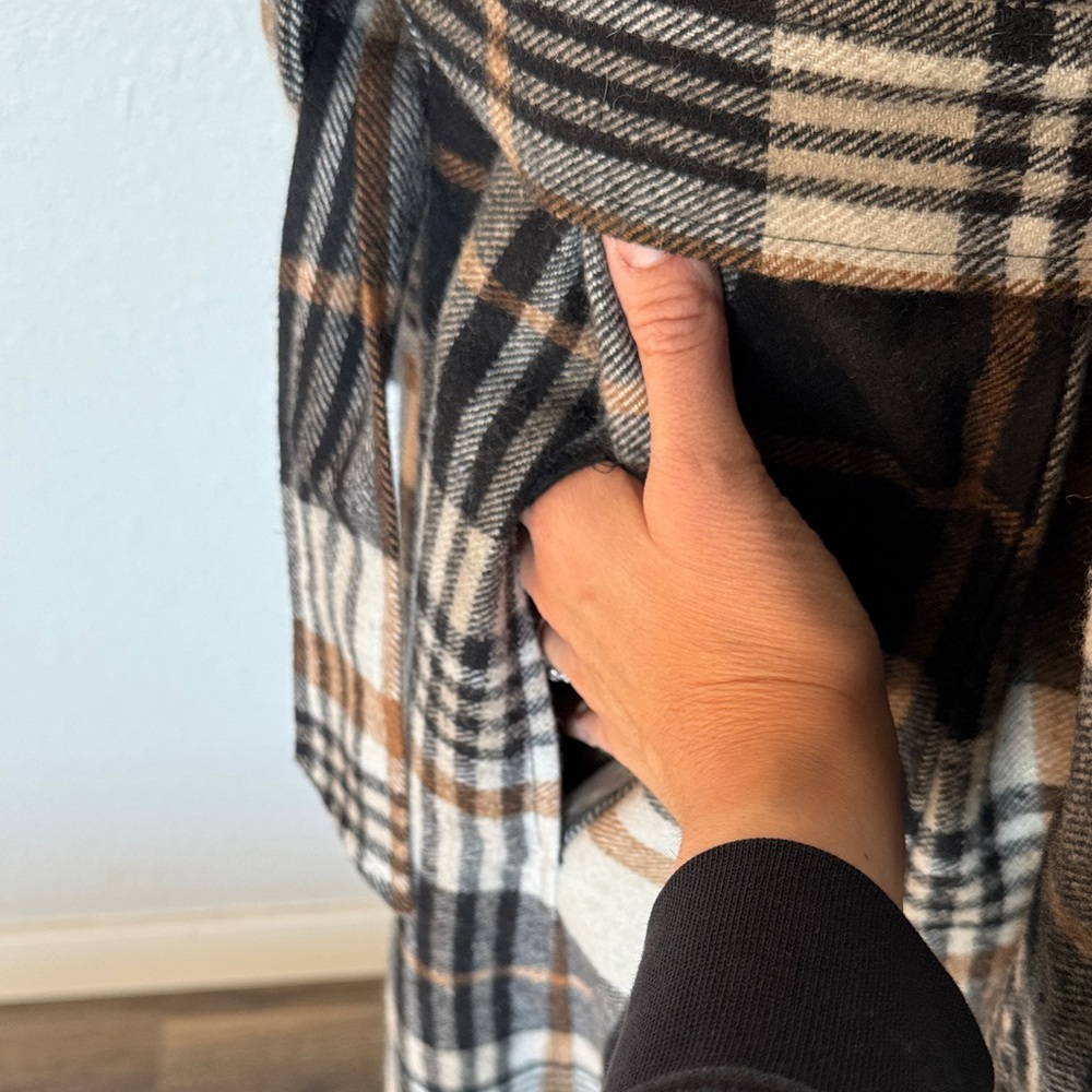 Keren Hart Plaid Belted Coatigan size XL - Picture 5 of 13